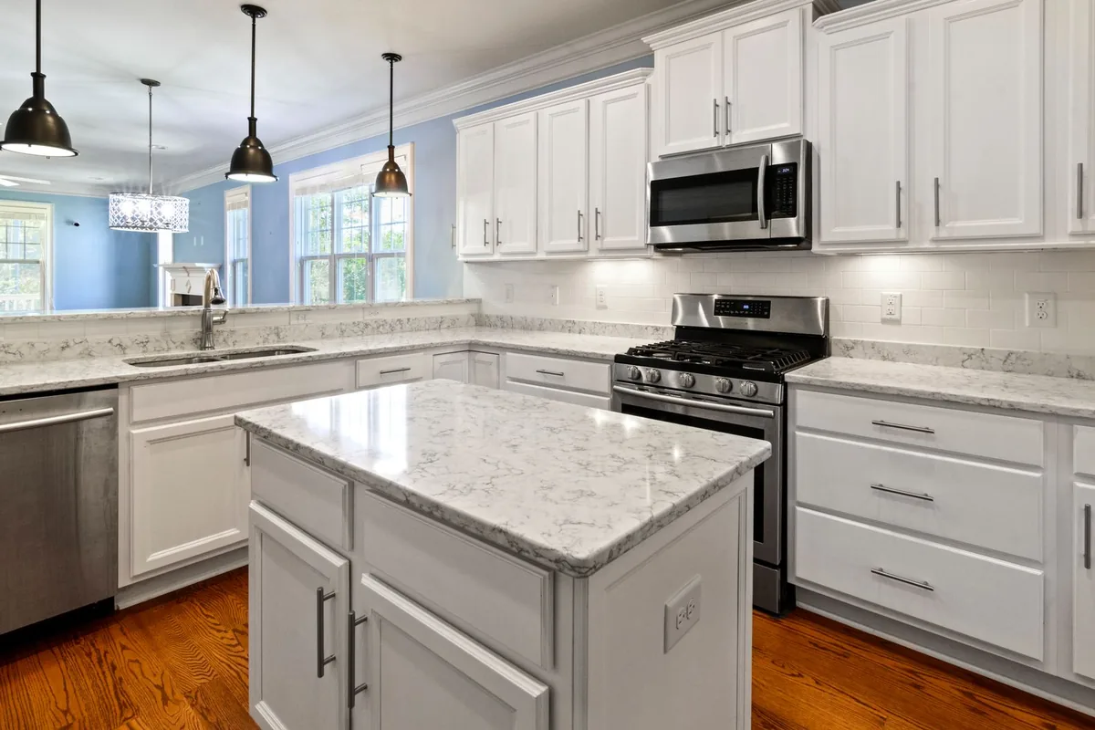 Filth & Squalor Cleanup in Freeport Manor, Sacramento, CA